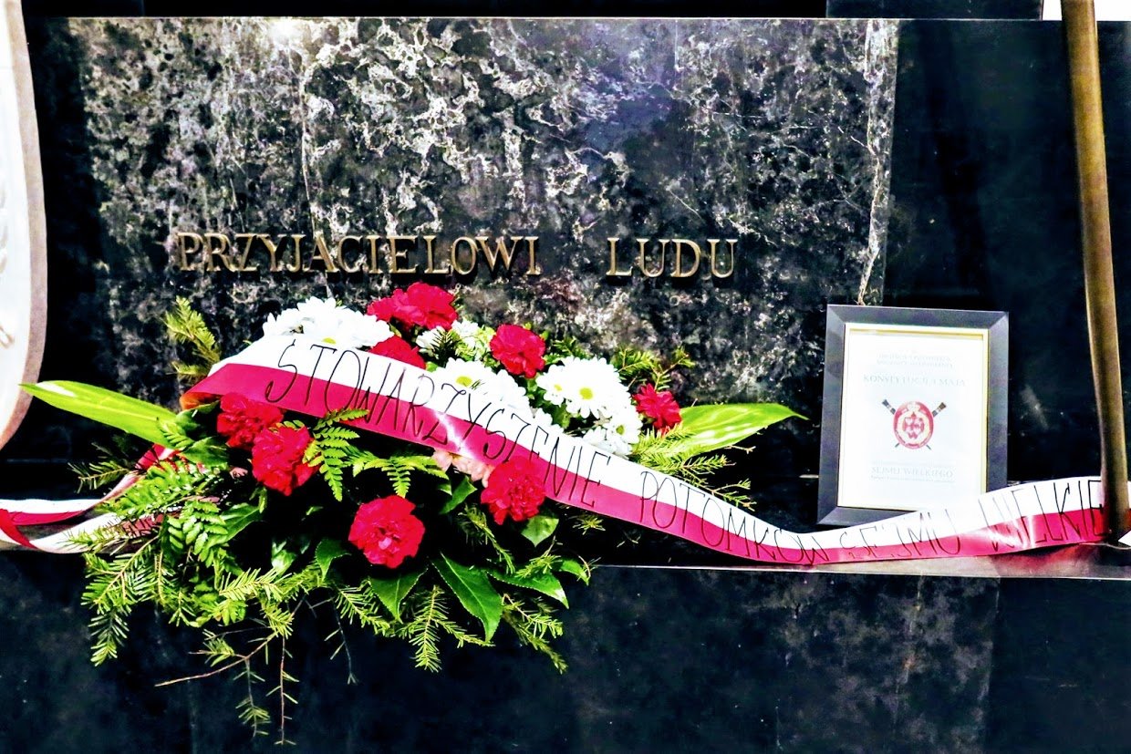 Zarząd SPSW podczas obchodów 230. rocznicy uchwalenia Konstytucji 3 Maja