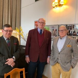 Debata Konstytucyjna zorganizowana 23 lutego przez Kanclerza SPSW Michała Kwileckiego w Klubie Literatury i Muzyki we Wrocławiu, spotkała się z dużym zainteresowaniem.